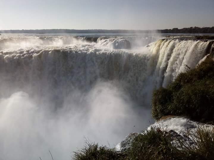 América del Sur: de la catarata más caudalosa del mundo a la hidroeléctrica más grande de la región