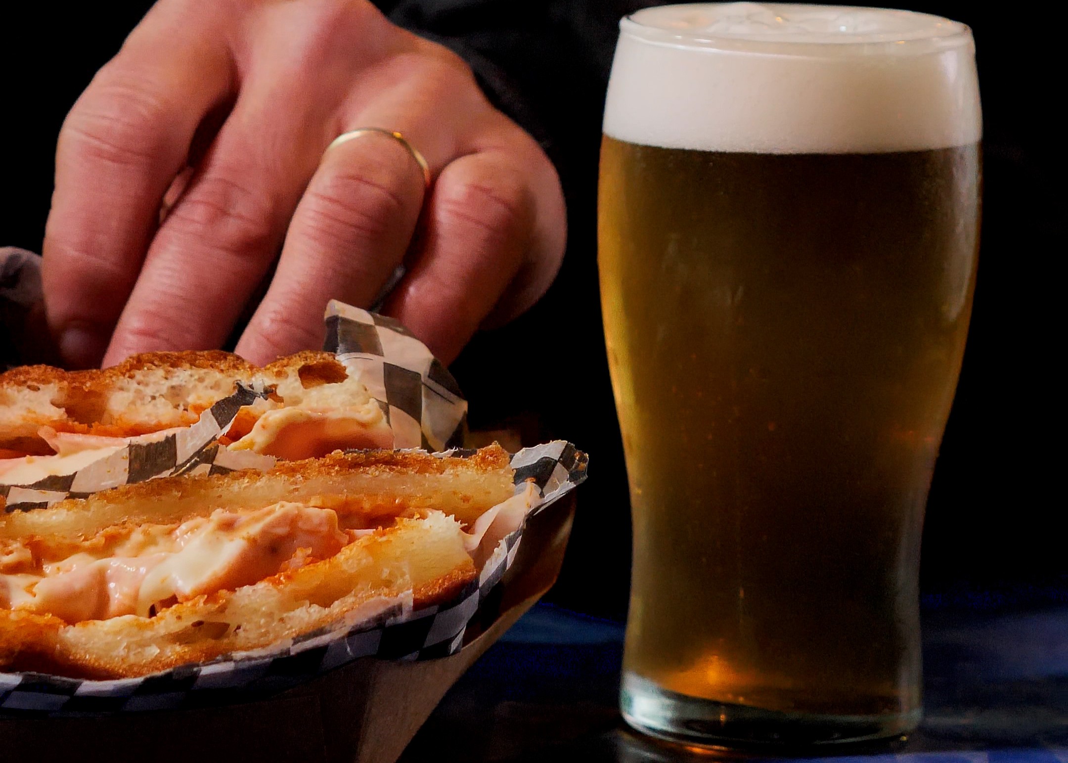 Fotogramas Almirante Donn.00_14_57_09.Imagen fija023 hor