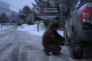 Parque Nacional Los Glaciares: exigirán cadenas para nieve según las condiciones del camino